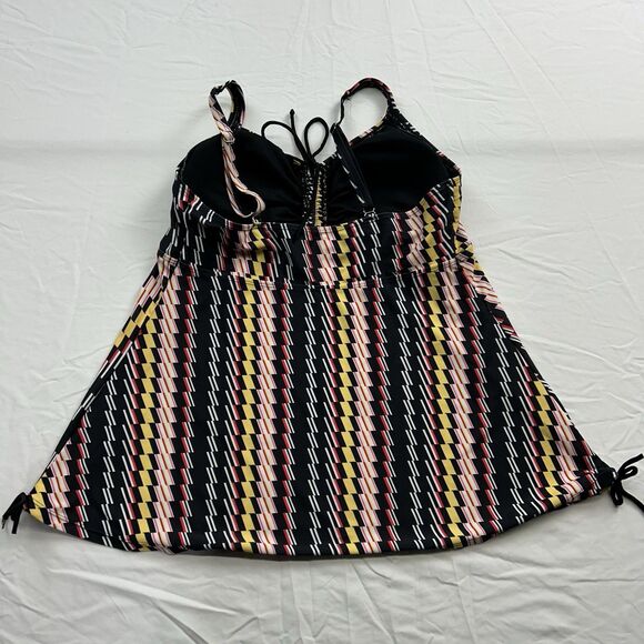 Hanna Nikole Swim Top Tankini 18 W Geometric Stripe Beach Plus Size Colorful - Picture 6 of 11